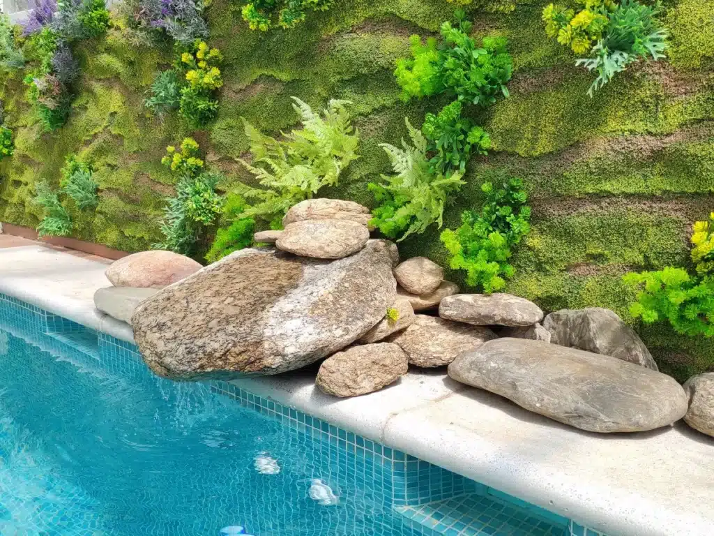 Roca artificial, decorados y tematizaciones